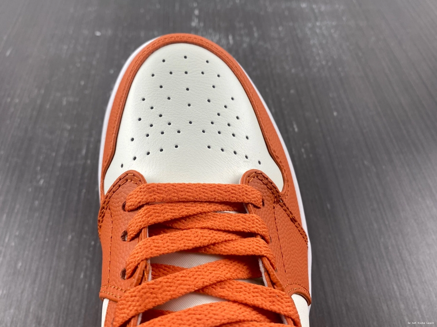 Sport Air Jordan Mid SE 1 DV1302-100 Spice 0422